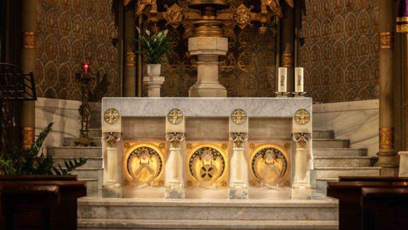 Altar del santuario del Sagrado Corazón de Tarragona