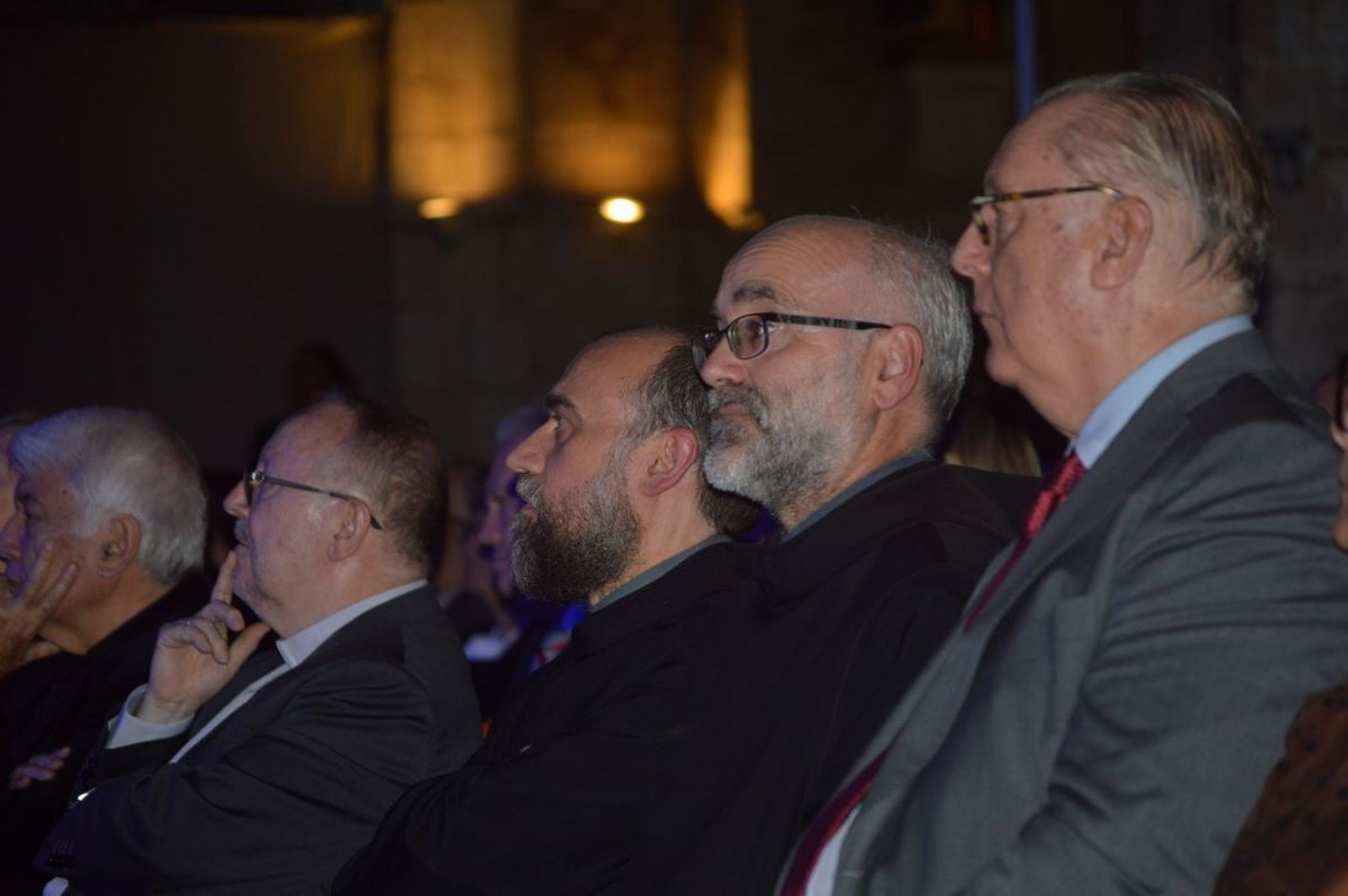 Algunos de los asistentes en Santa María del Mar