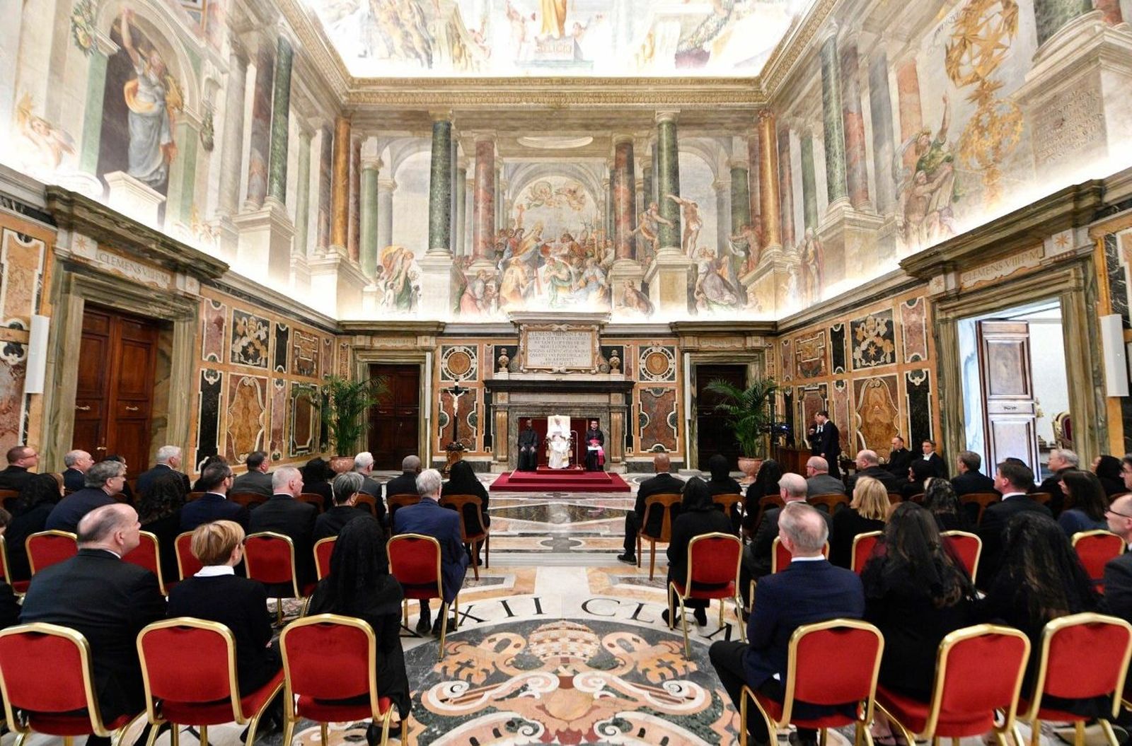 Audiencia del Papa con los alcaldes miembros de la Liga Municipal de Illinois