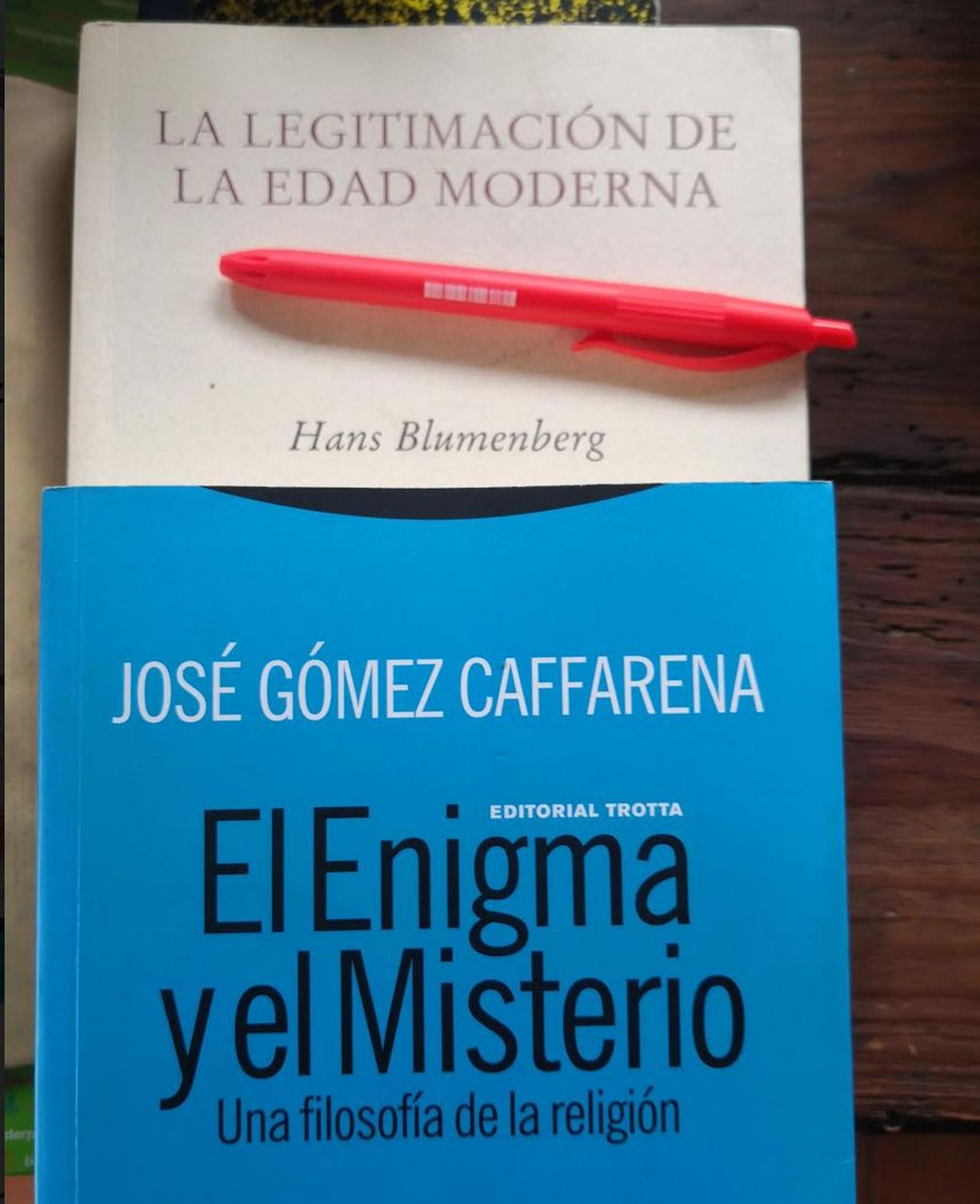 Libros de Caffarena y de Blumenberg