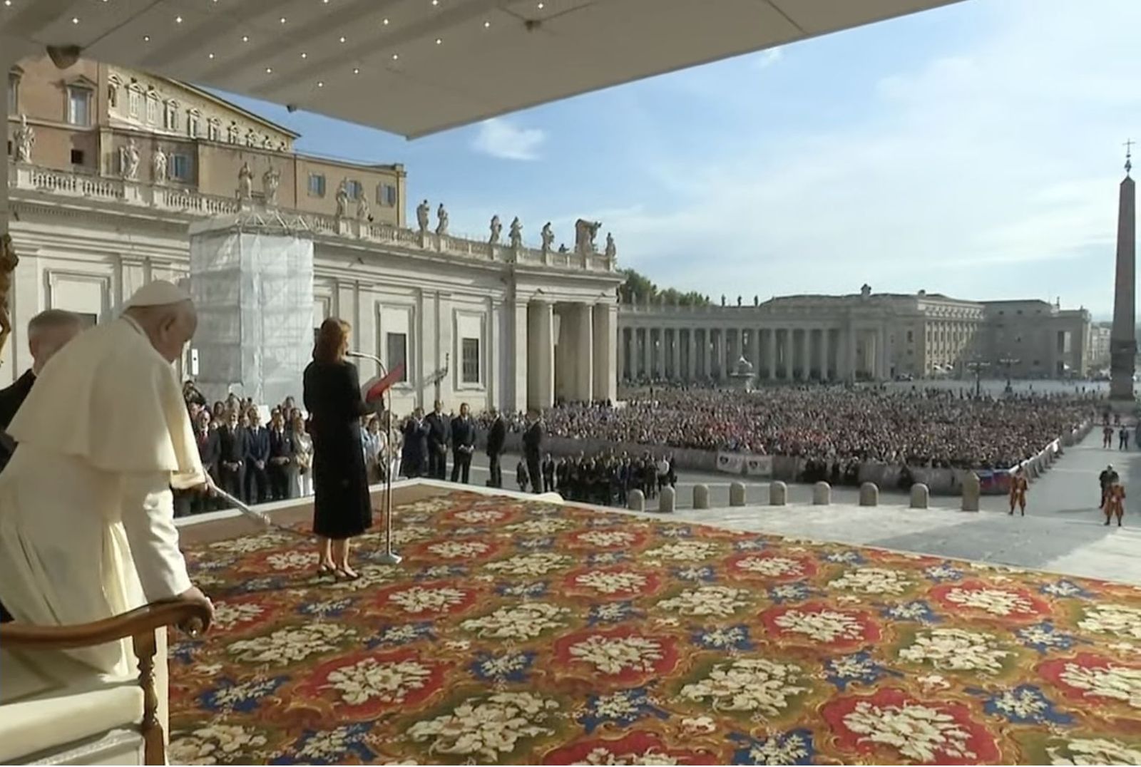 Francisco, al comienzo de la audiencia general