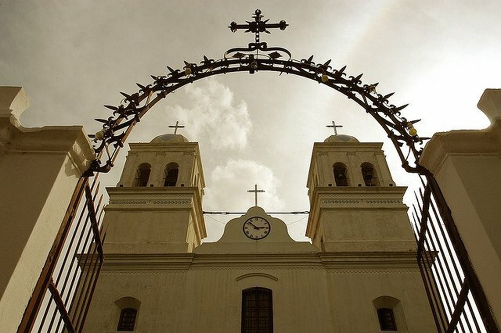Cruces de la Iglesia uruguaya