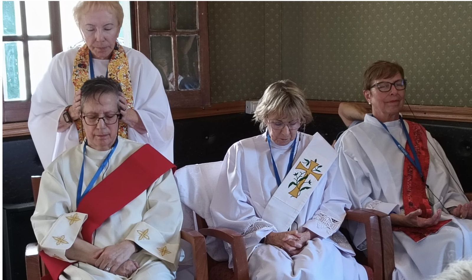 Imposición de manos a Belén Repiso