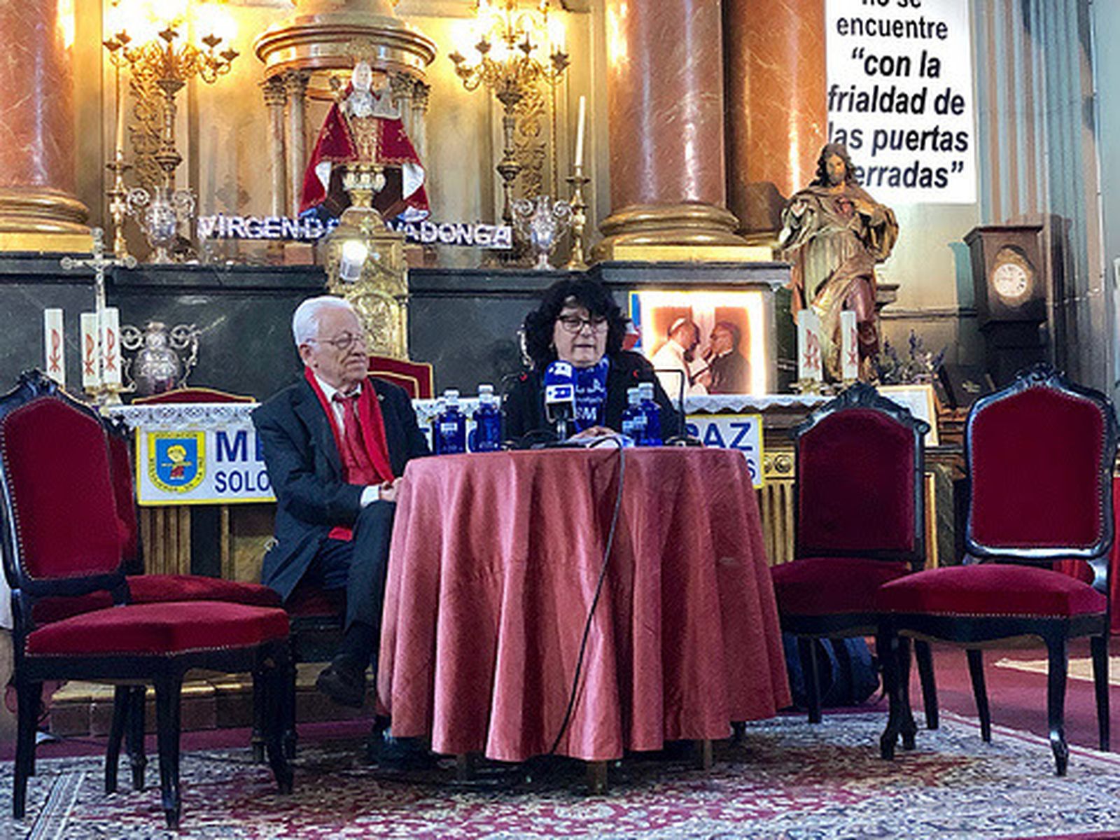 Pepa Torres y el Padre Ángel