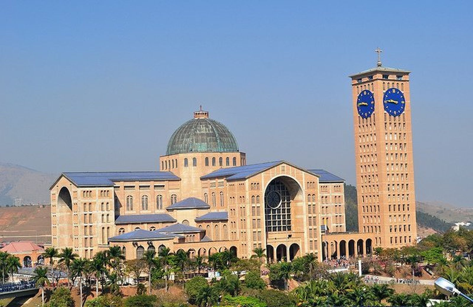 iglesia latinoamerica