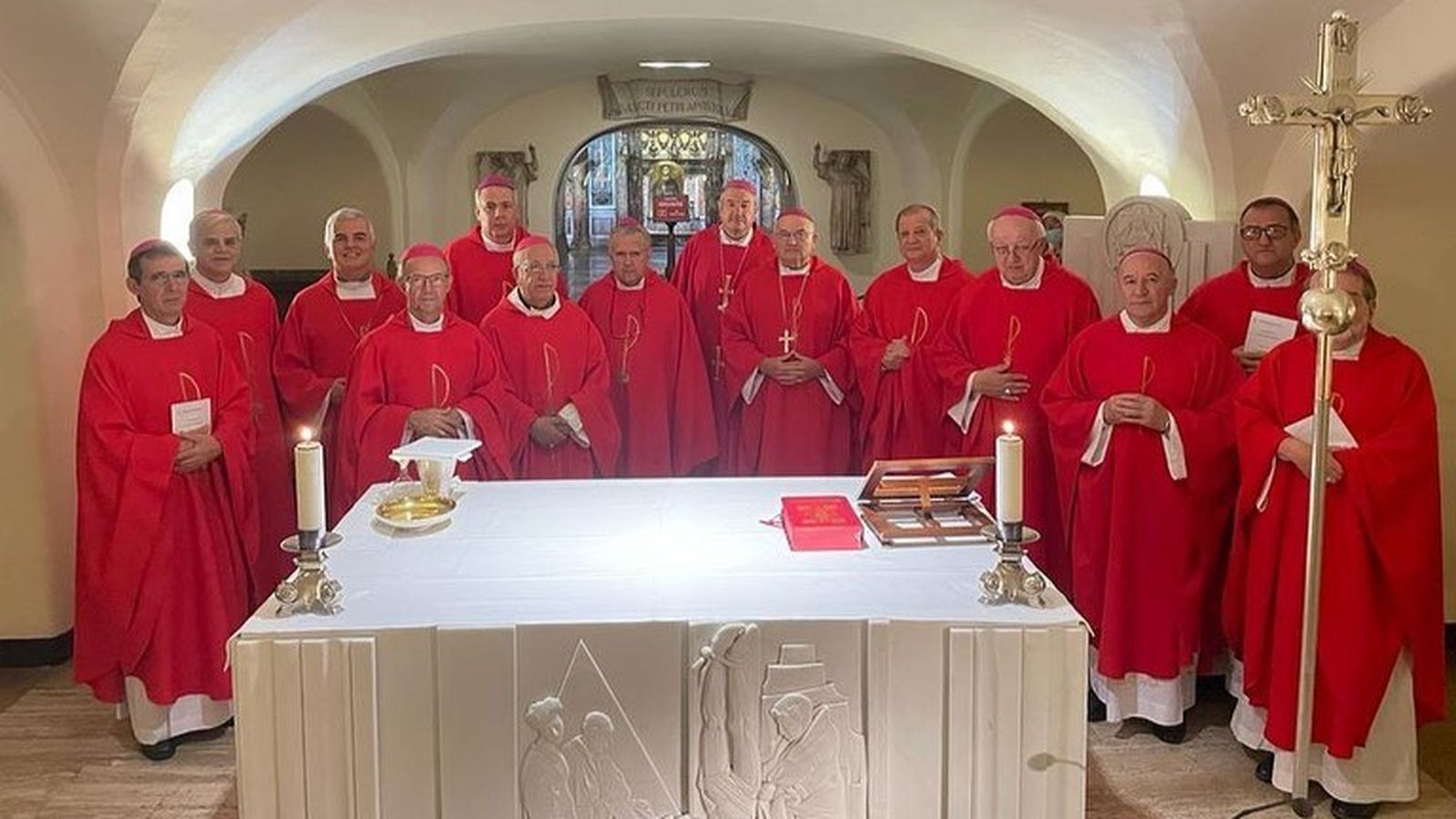 Obispos en San Pedro