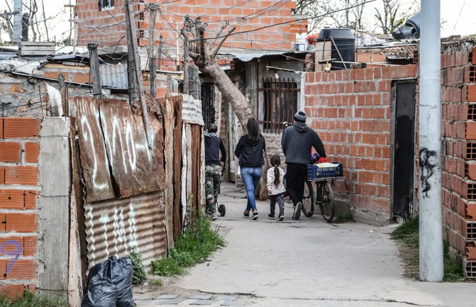 Cinco millones de personas viven en asentamientos en argentina