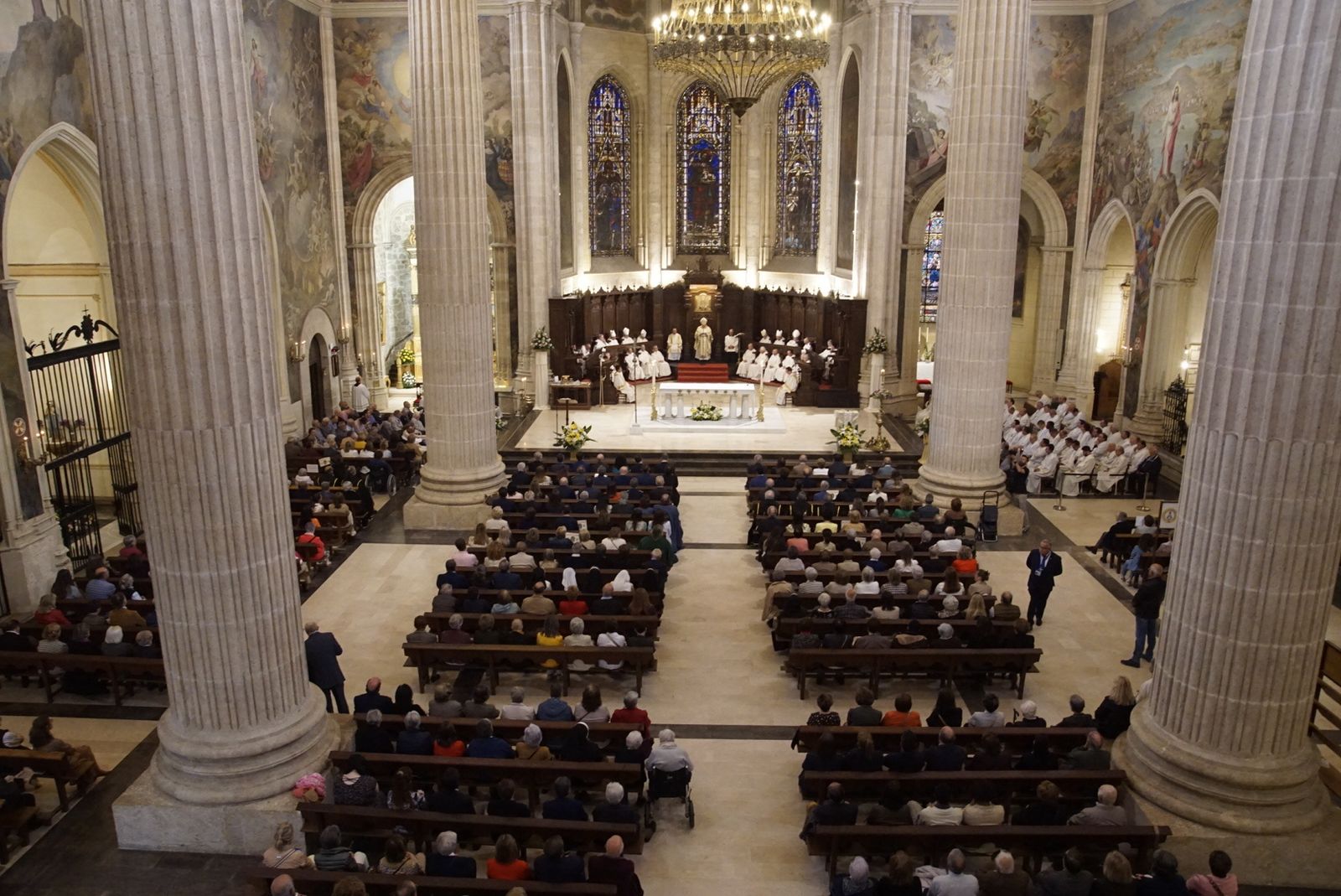 La catedral de Albacete en la acción de gracias por el ministerio del obispo Fernández Collado