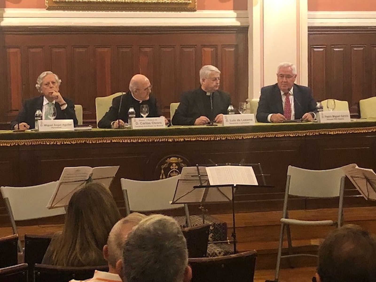 En su camino de Emaús, el cura Lezama vuelve a su particular Jerusalén madrileña