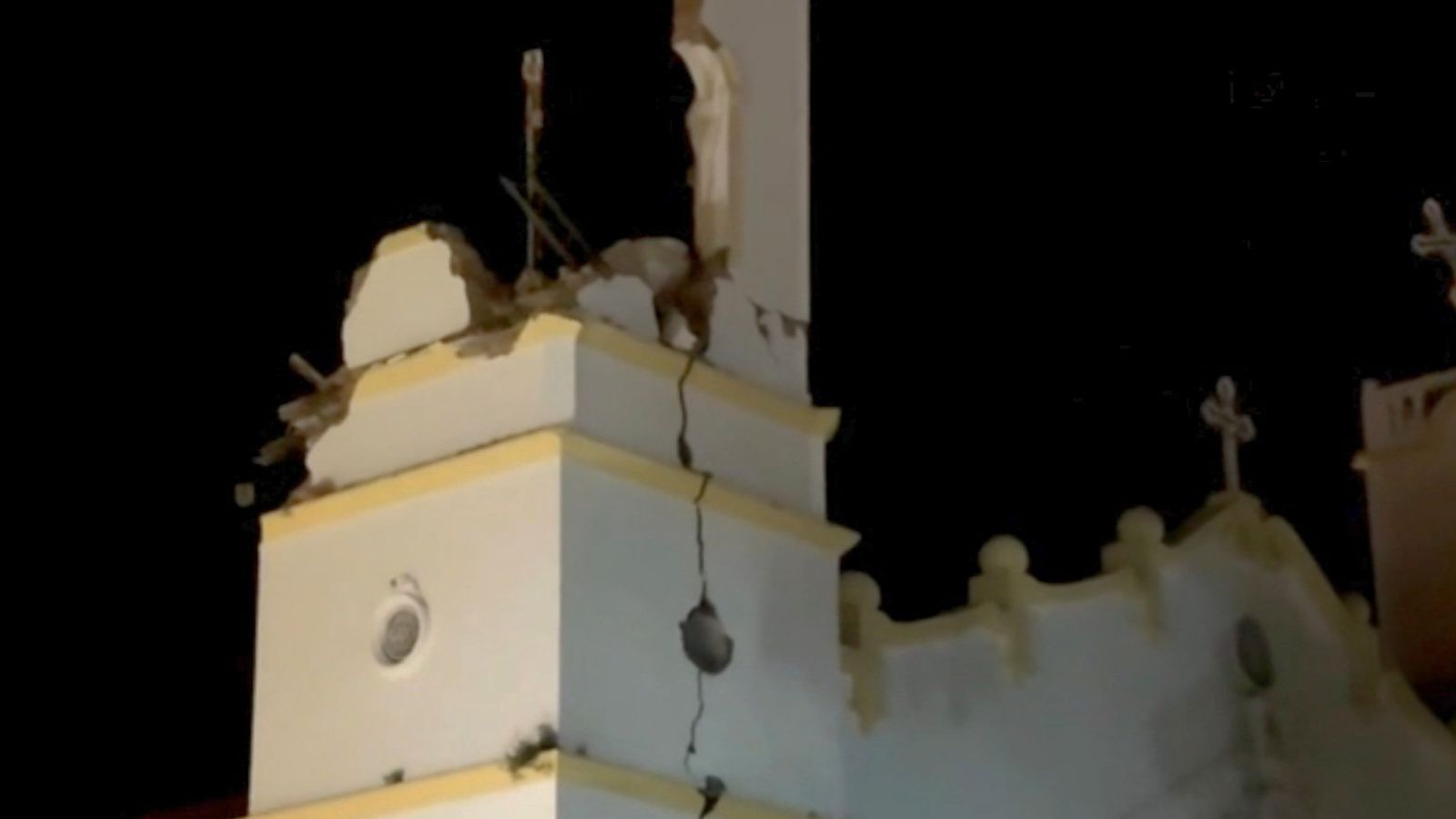 Templo destruido por el terremoto de Panamá
