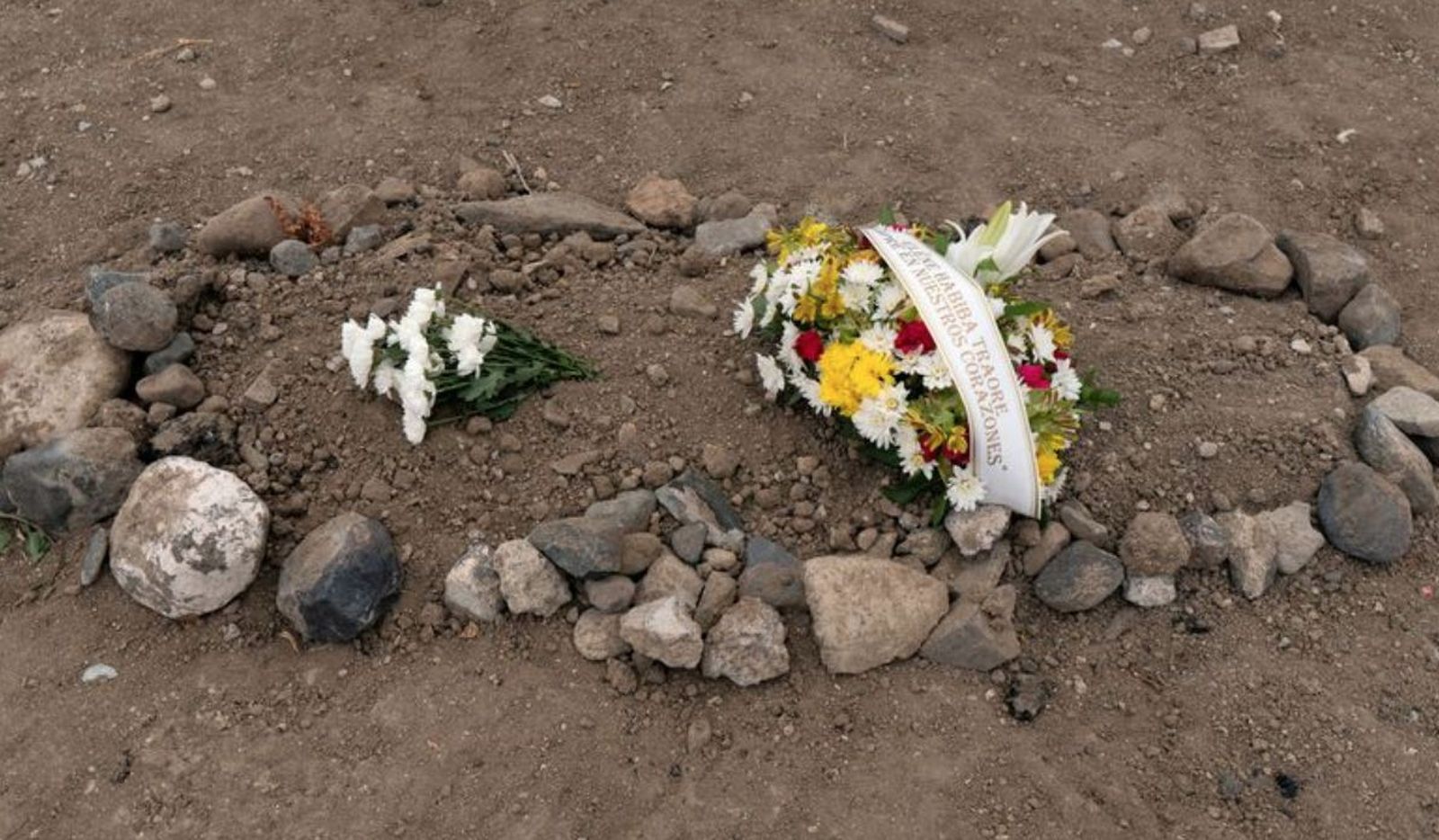 Sepultura de la niña emigrante