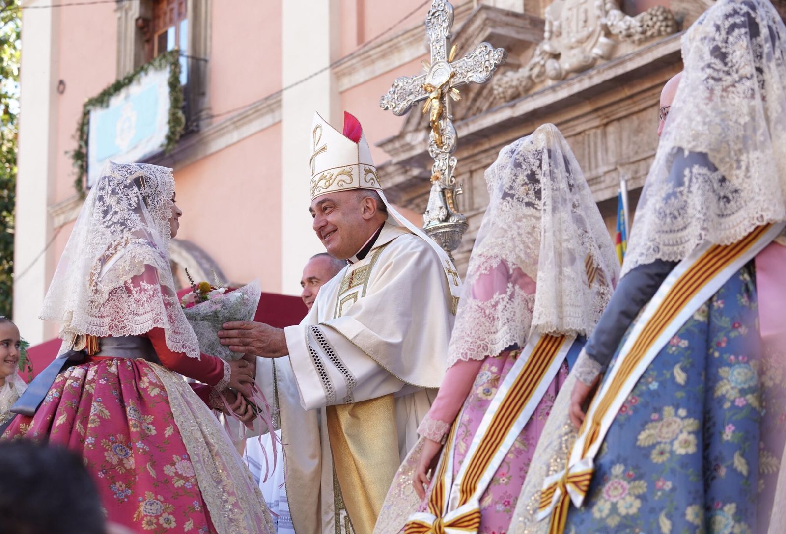 Benavent, con las falleras