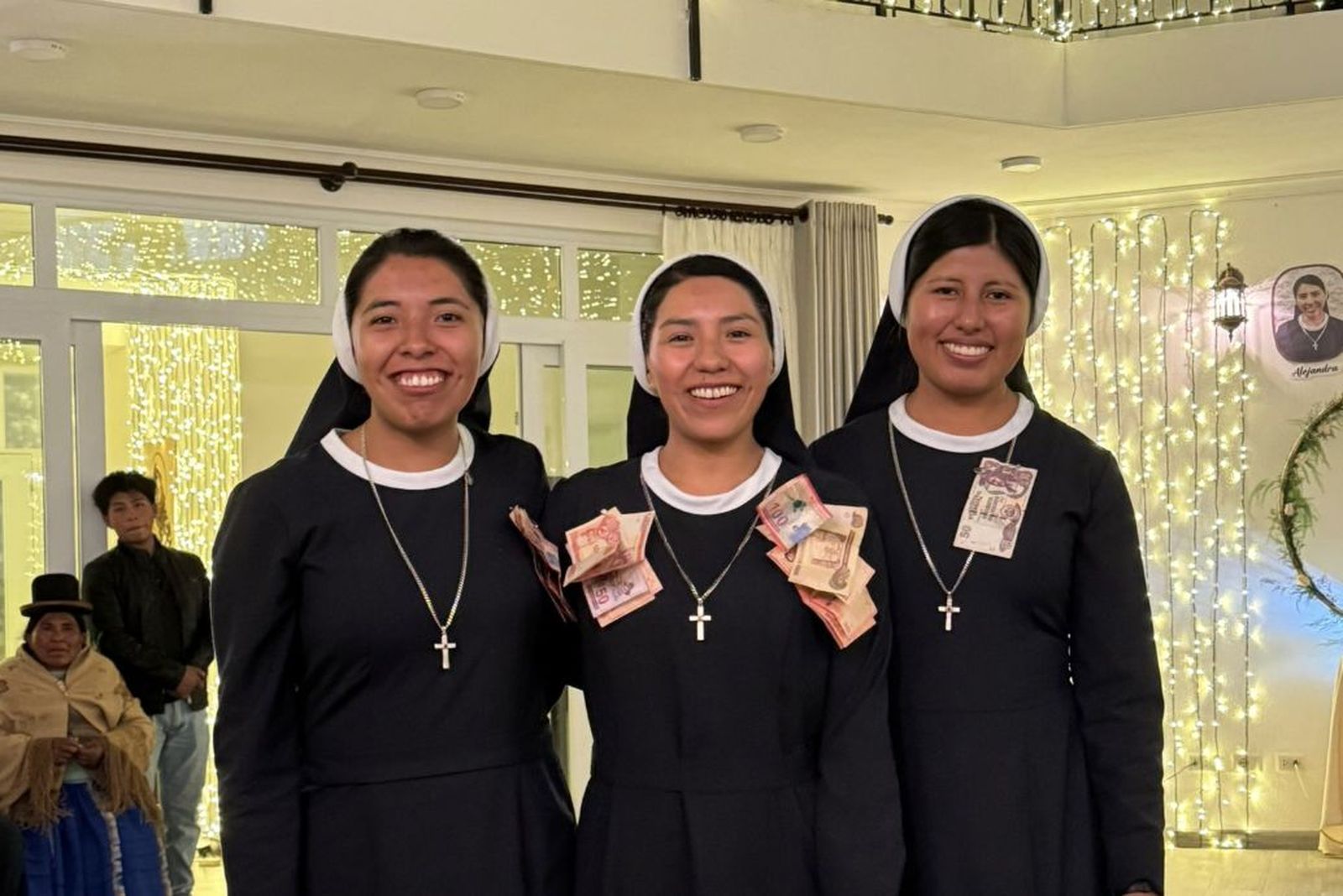 Mónica, Alejandra y Marizabel