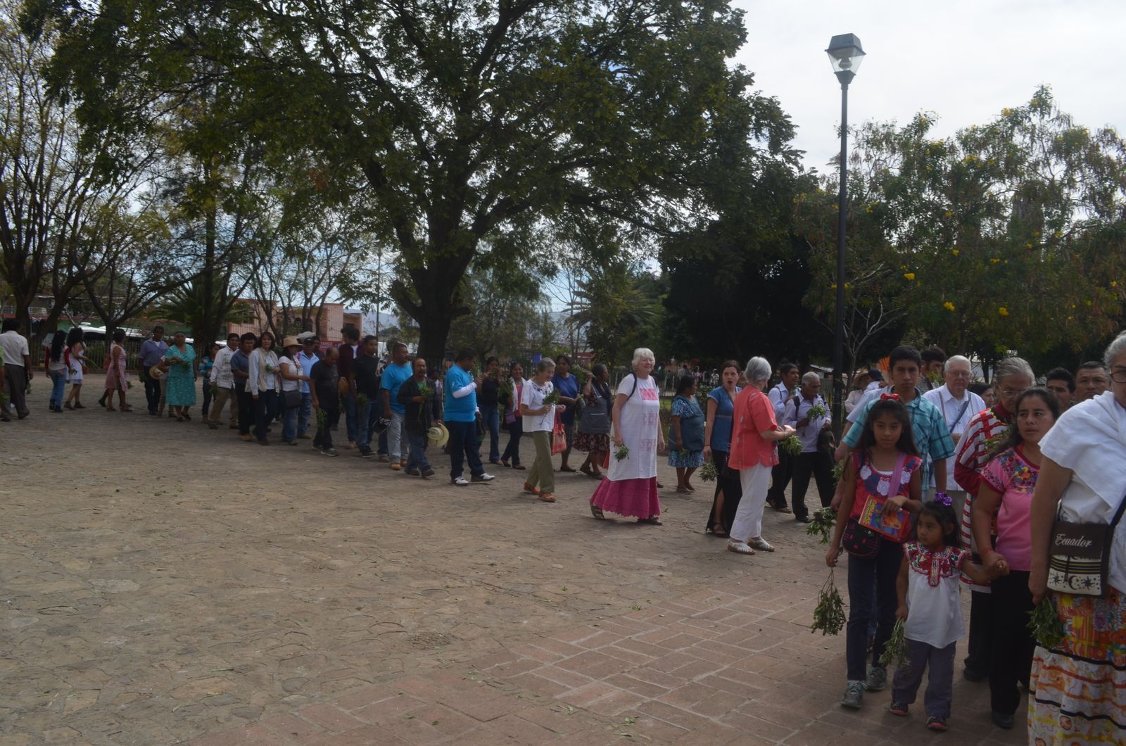 La fe de los marginados es ejemplo para el pueblo de Dios