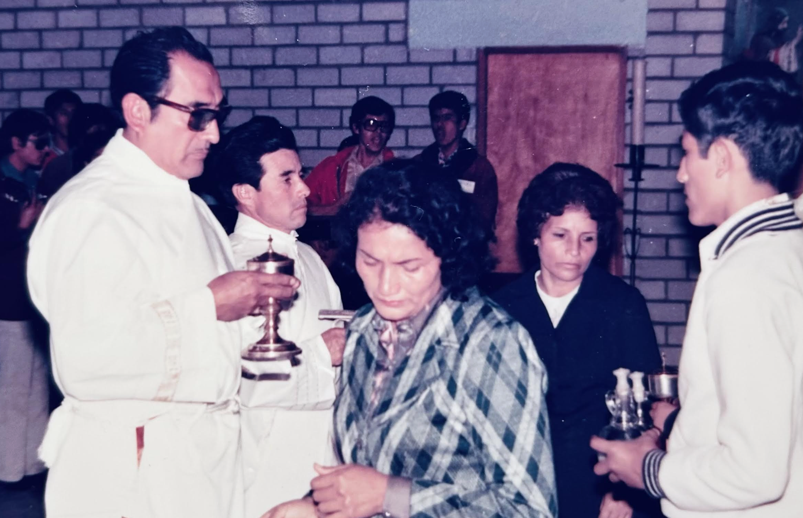 Phil, ordenado de diácono