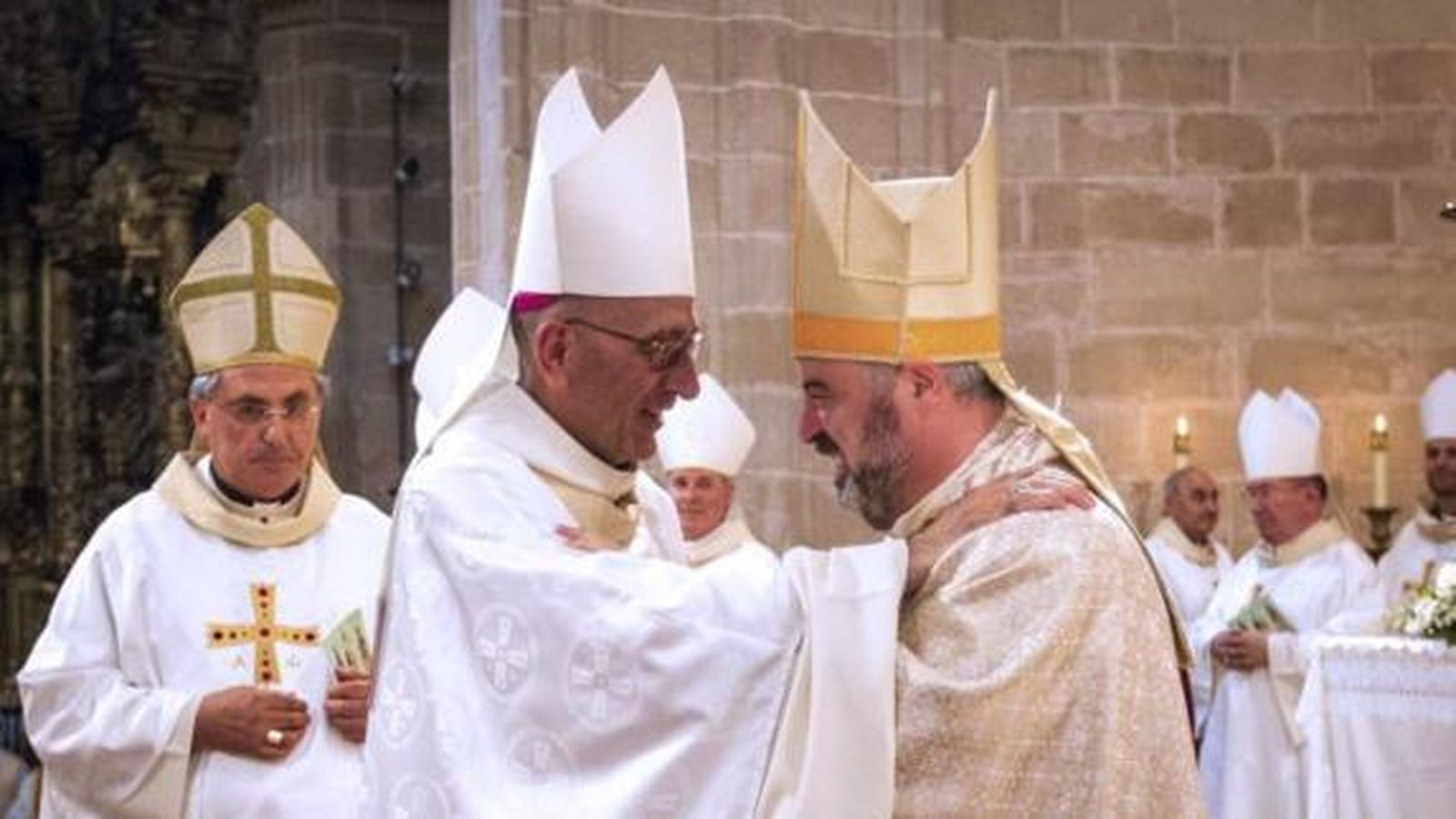 Escribano, con Omella