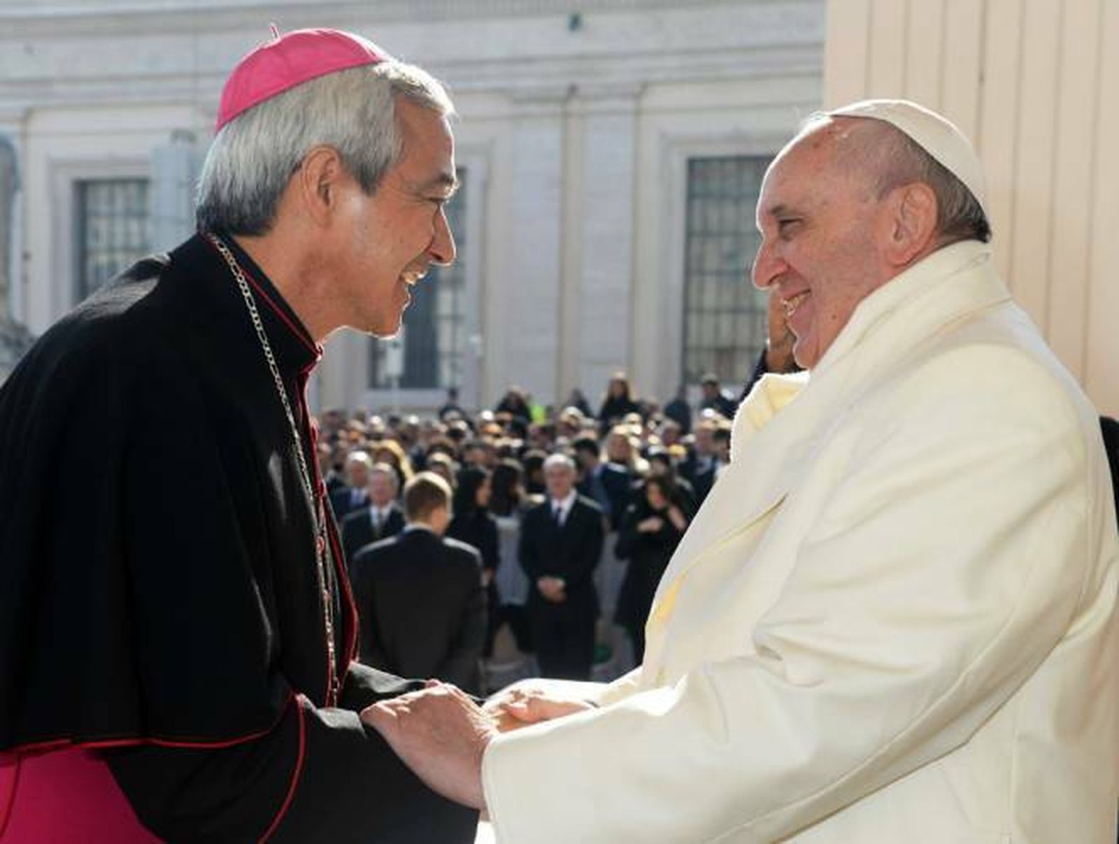 El Papa saluda a Patron