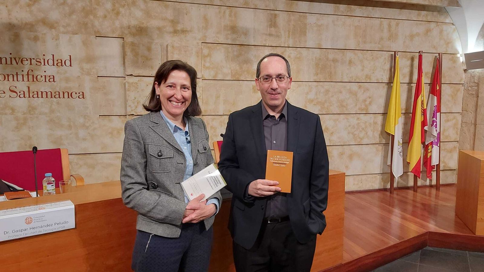 Los autores, Emilio J. Justo y Carmen Yebra