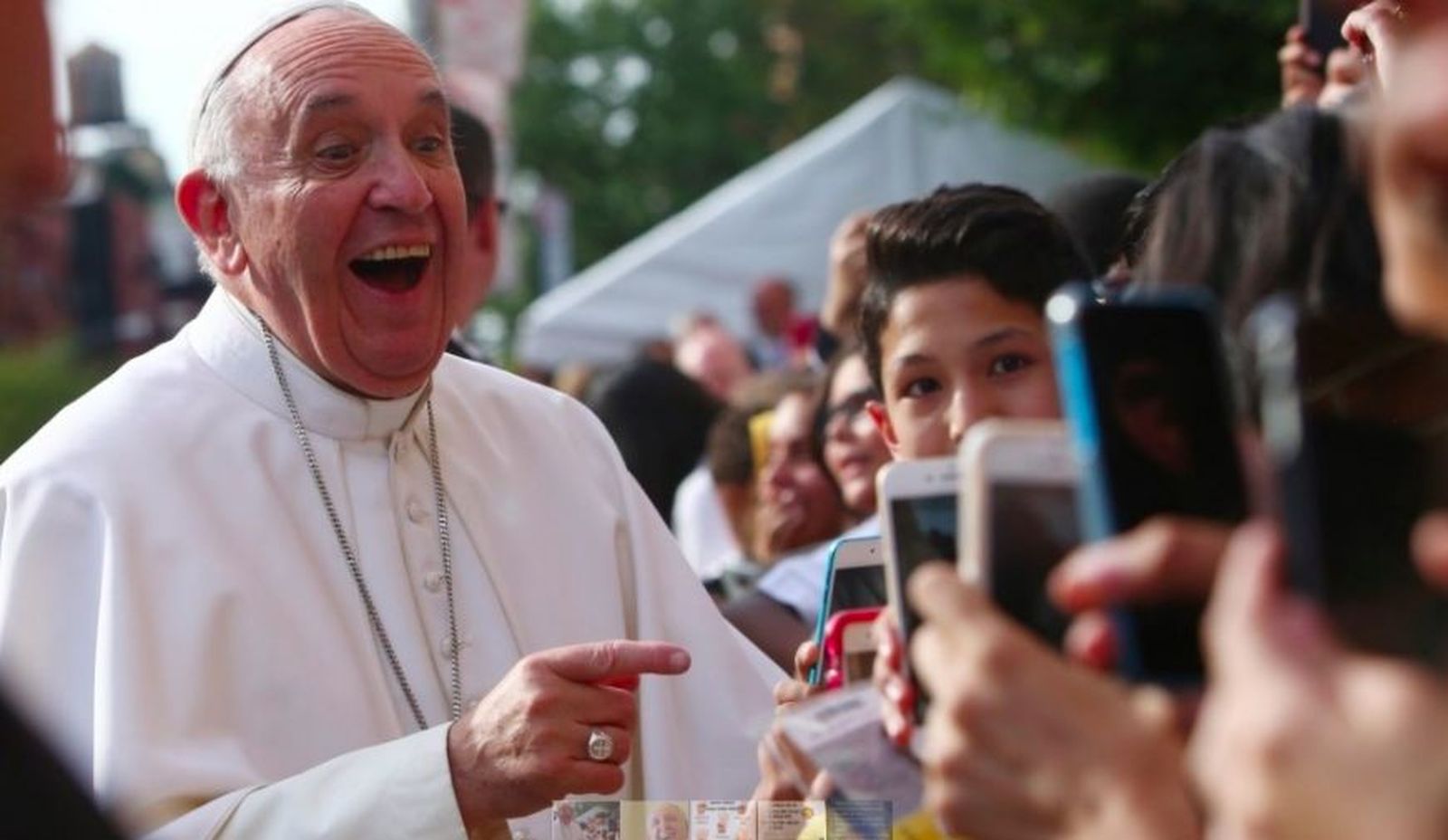 Bausset: "Si la alegría es importante para los cristianos, también lo es la amabilidad"