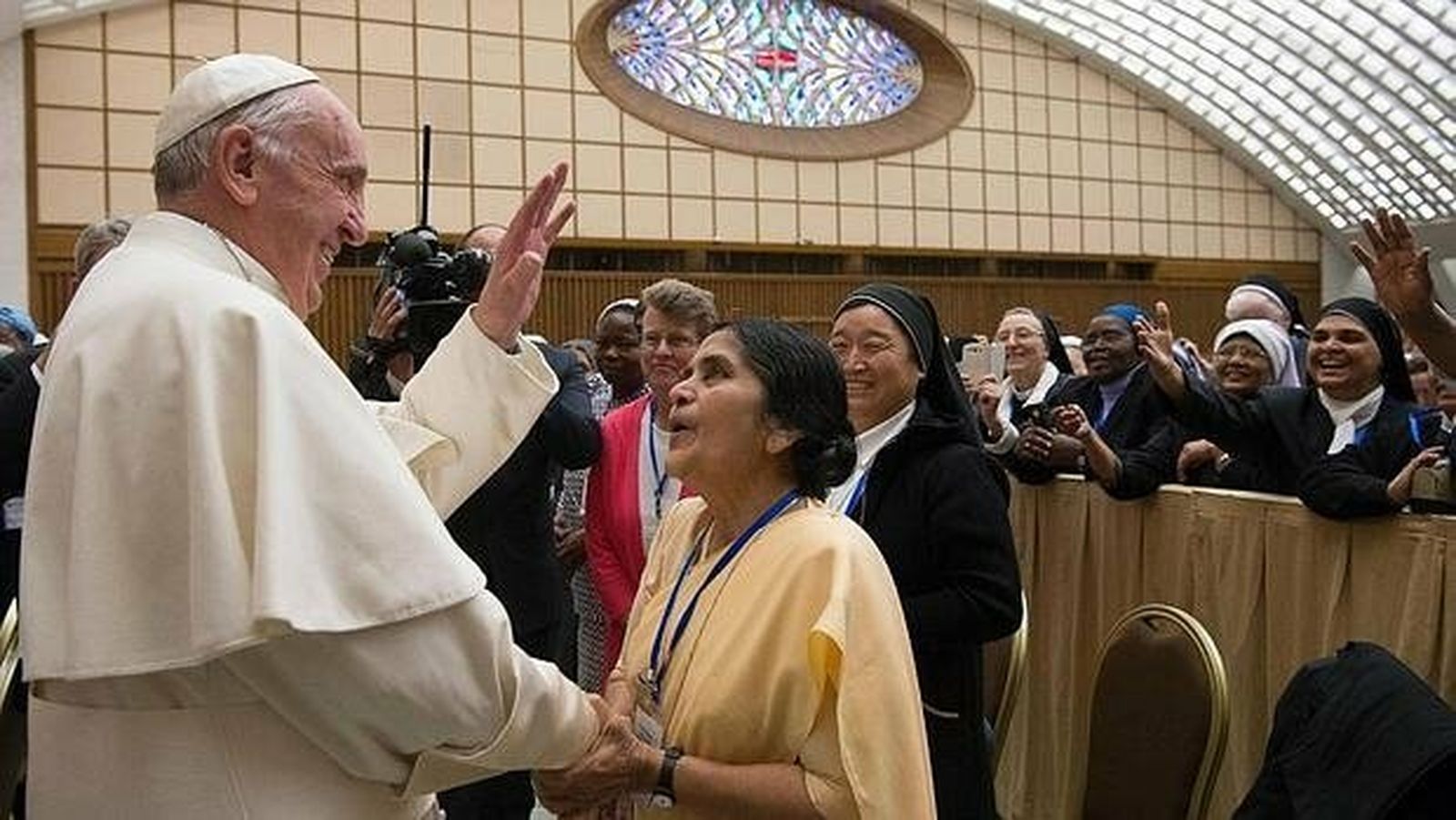 El Papa, con las religiosas