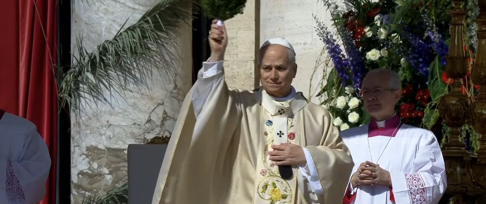 León XIV, el Domingo de Pascua