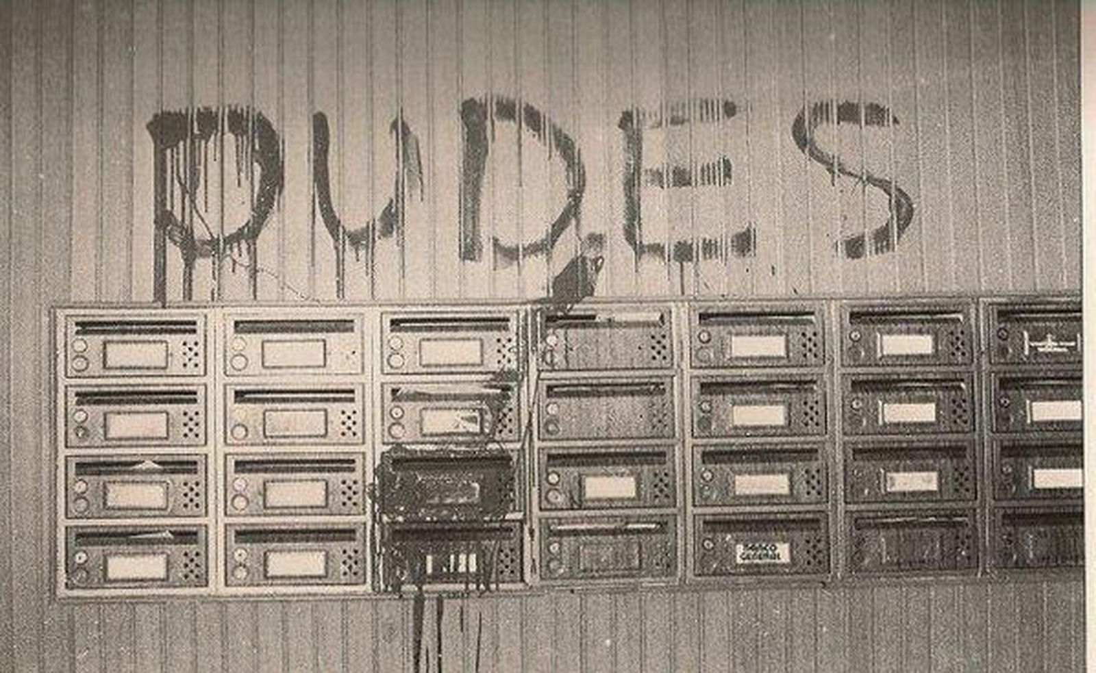 Els atacs a casa del professor Sanchis Guarner