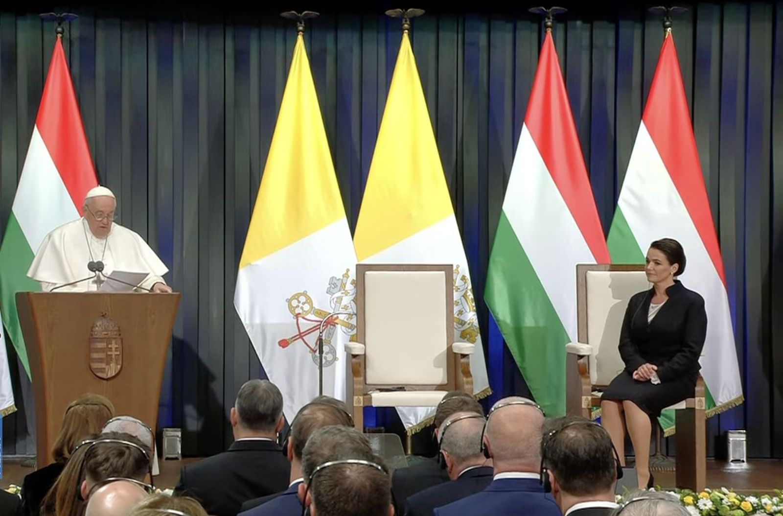 Francisco, durante su discurso ante la presidenta de Hungría