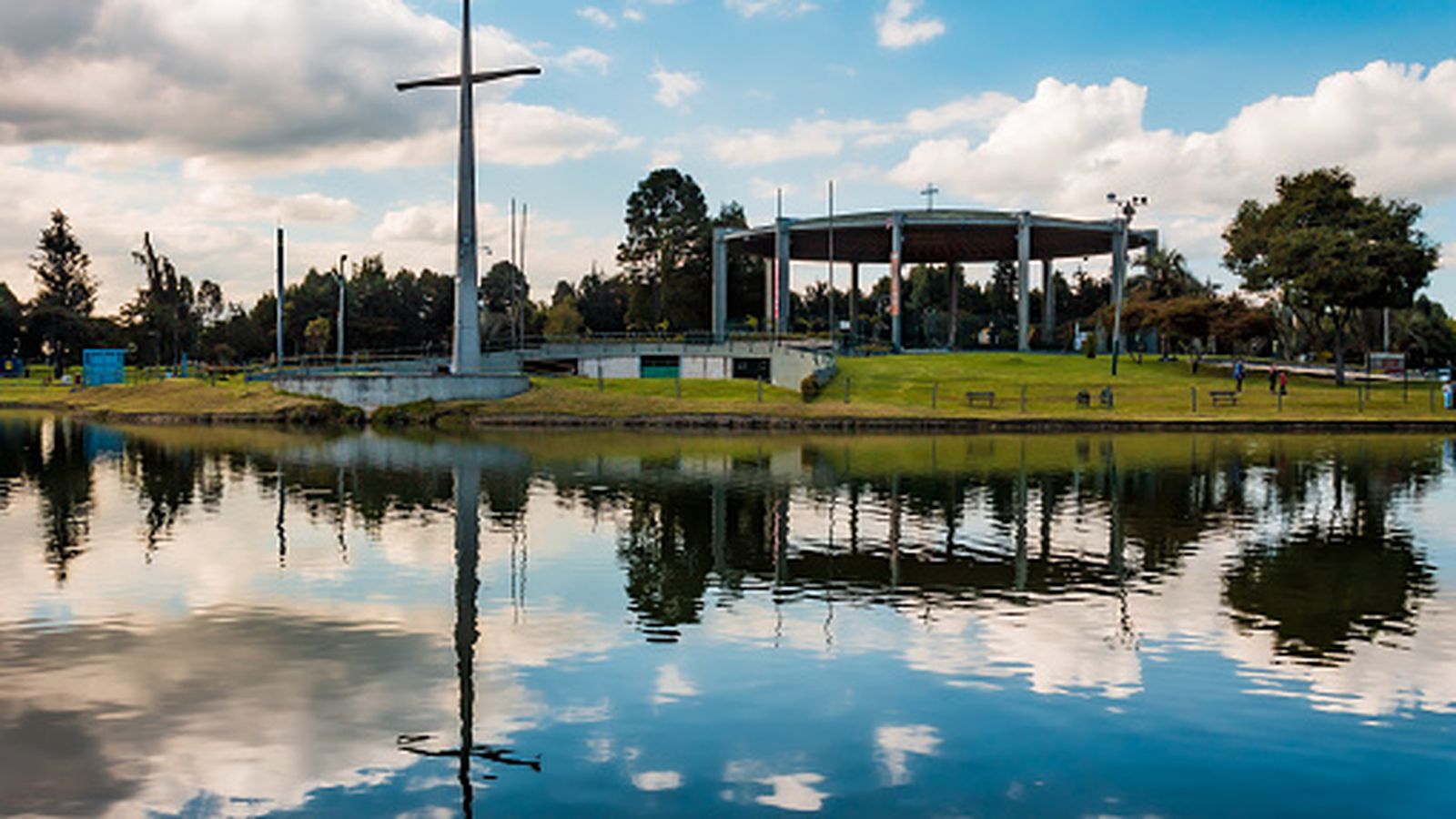 Templete Parque Simón Bolívar