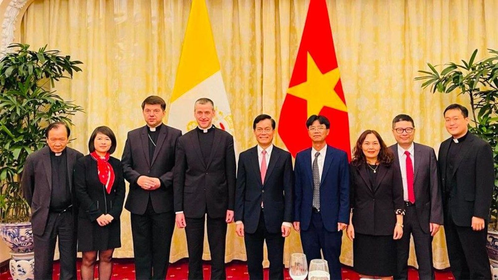 Reunión Vietnam-Vaticano en Hanói