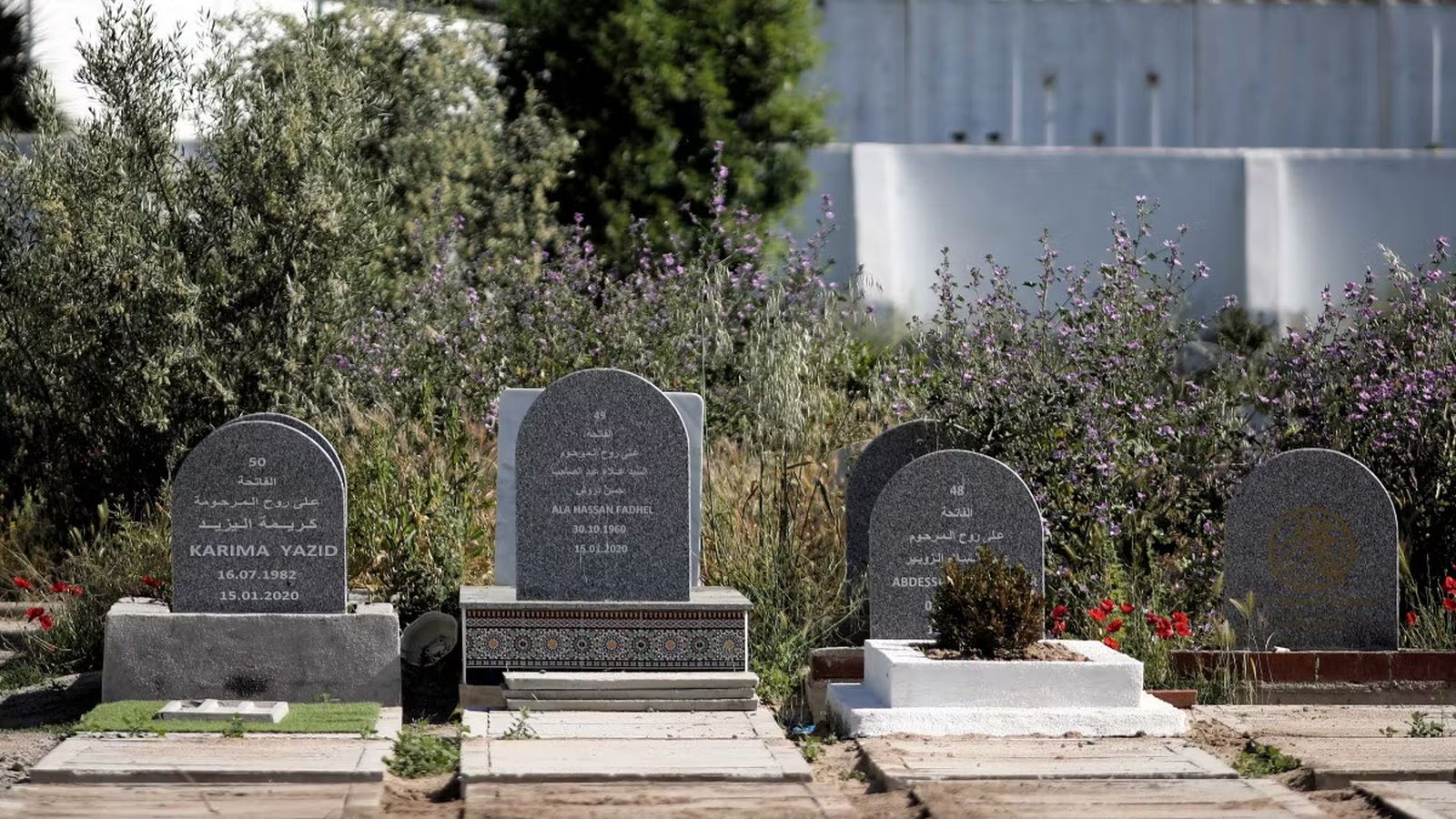 Lápidas ubicadas en el cementerio musulmán de Griñón (Madrid).