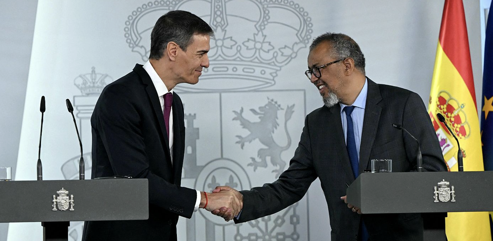 Sánchez, con el director general de la OMS