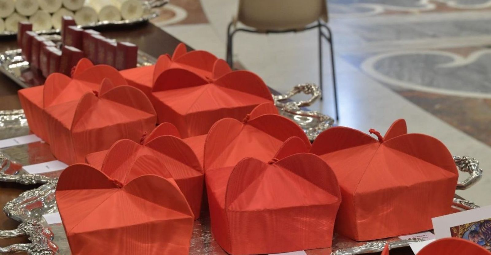 Birretes cardenalicios