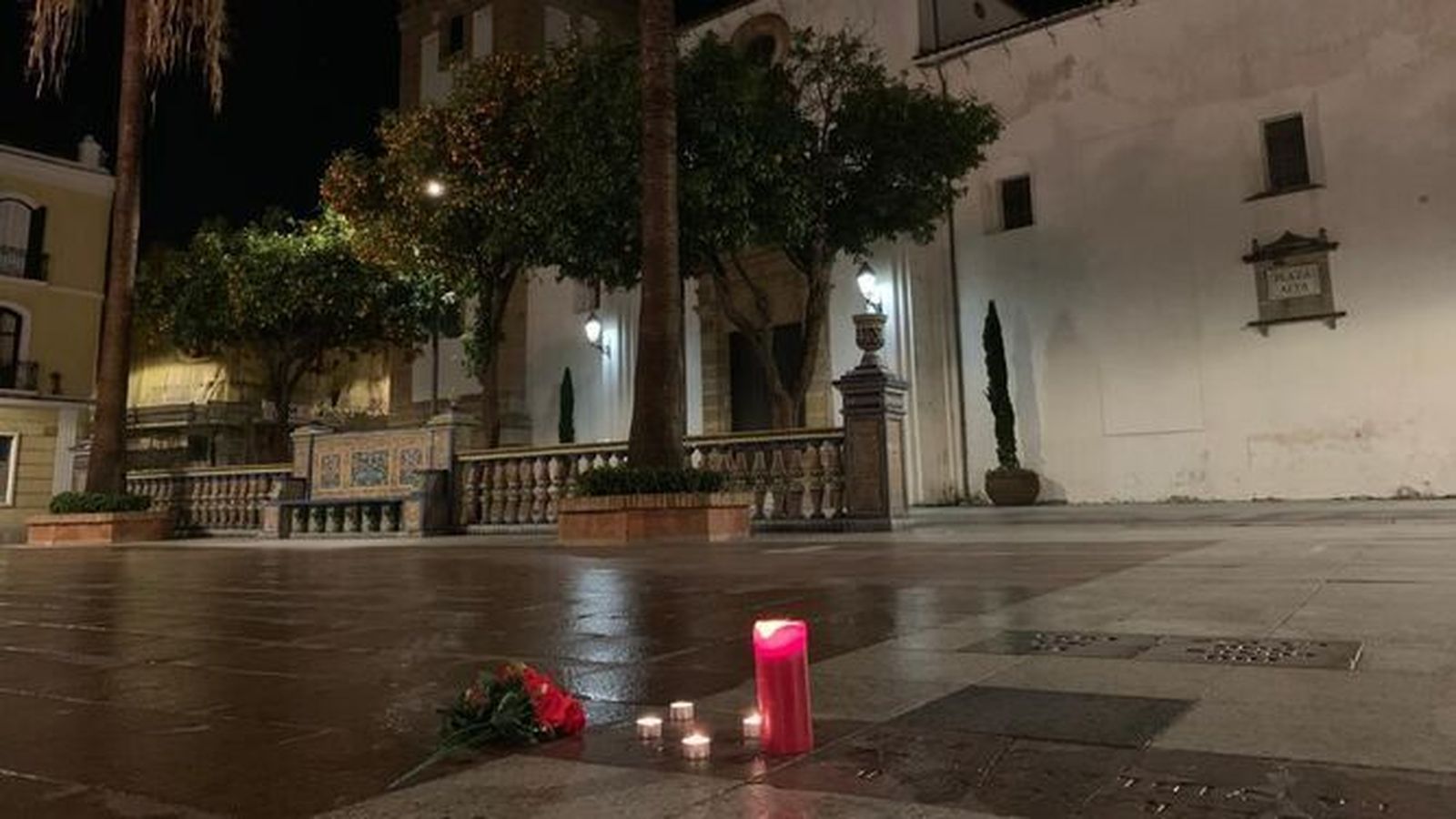 Velas en la parroquia de La Palma, de Algeciras
