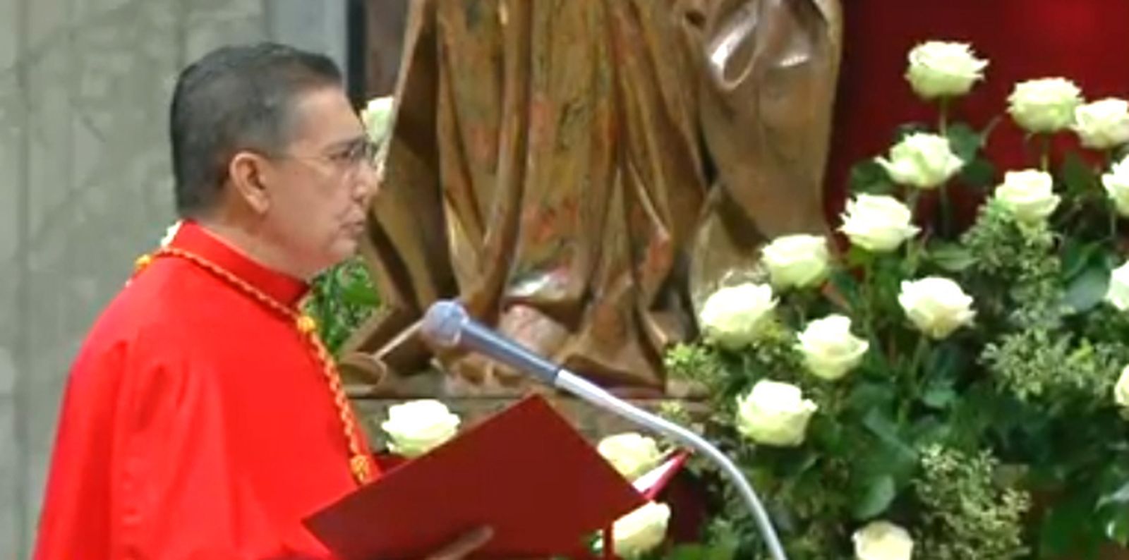 El neocardenal Ayuso