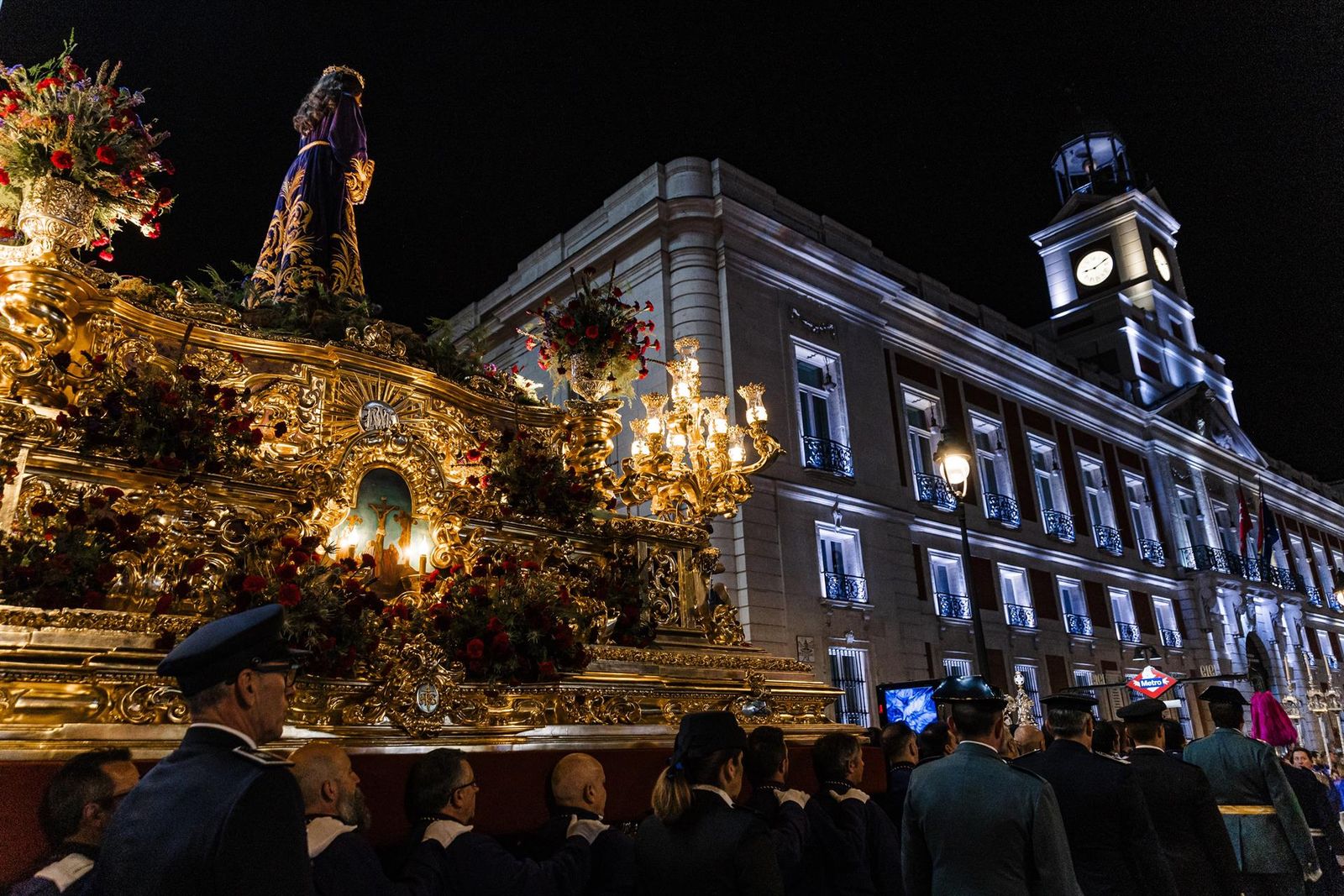 Procesión del Cristo de Medinaceli en la Puerta del Sol
