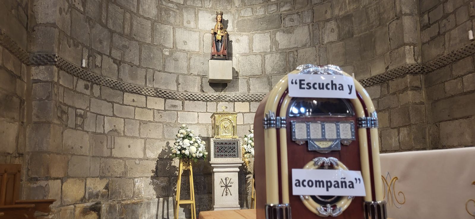 El “caminamos en familia” lo hilamos con el “Escucha y acompaña”