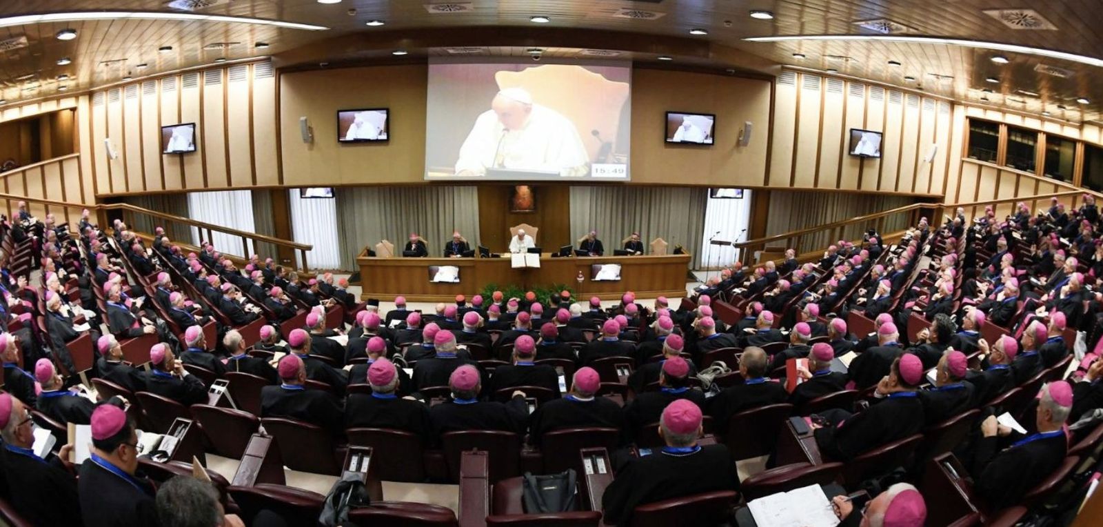 Francisco y los obispos italianos