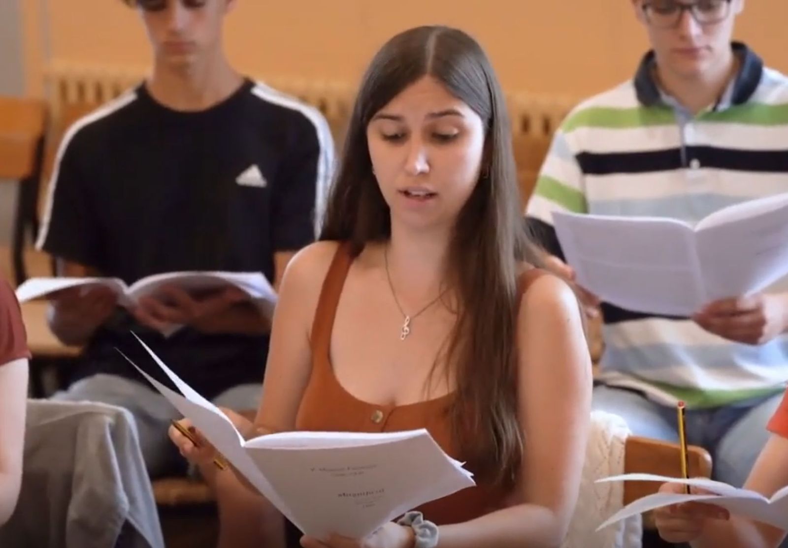 Primer coro mixto en su historia, Schola Cantorum