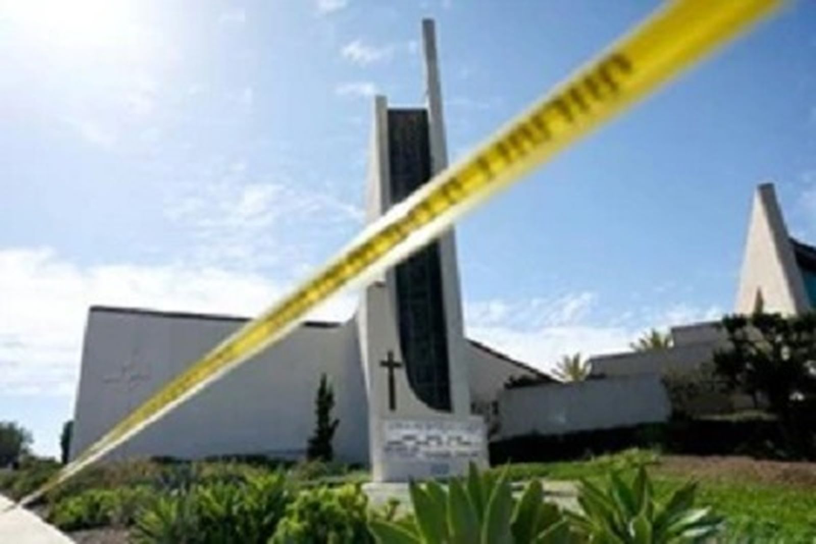 Un tiroteo en una iglesia de California deja al menos un muerto y cuatro heridos graves