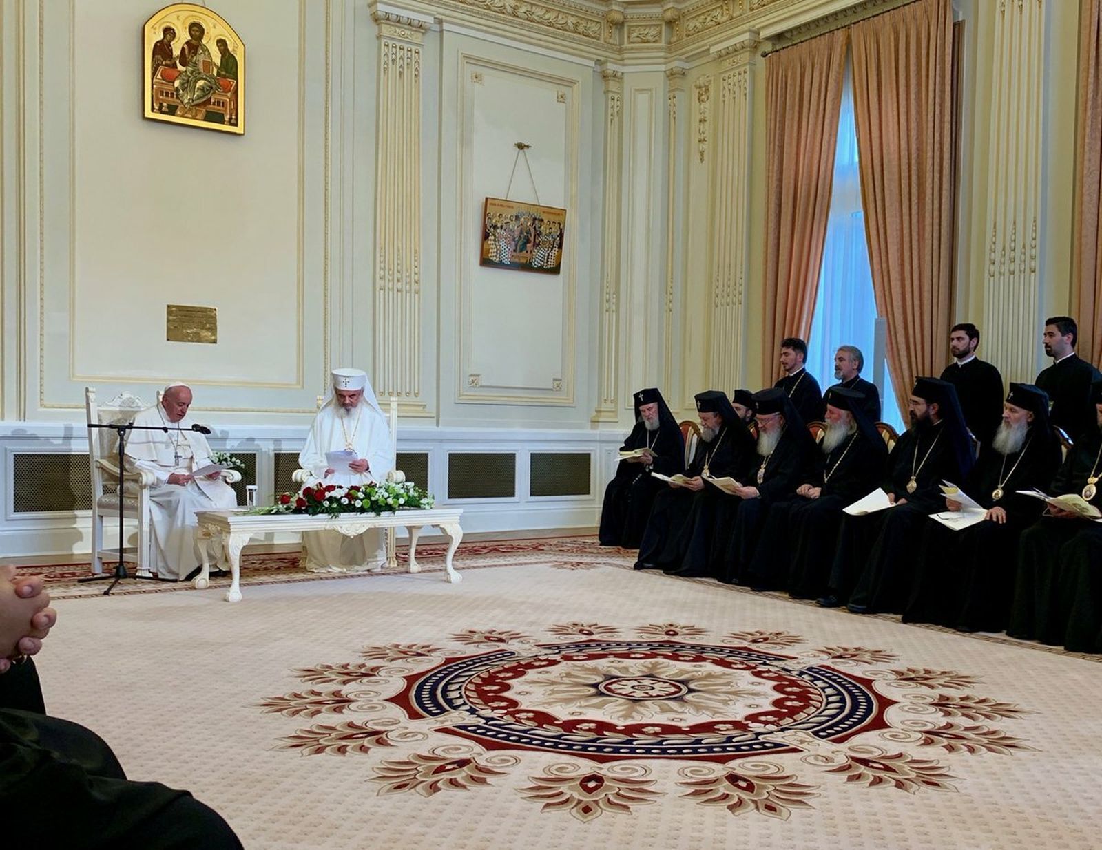 El Papa, con el Sínodo Ortodoxo