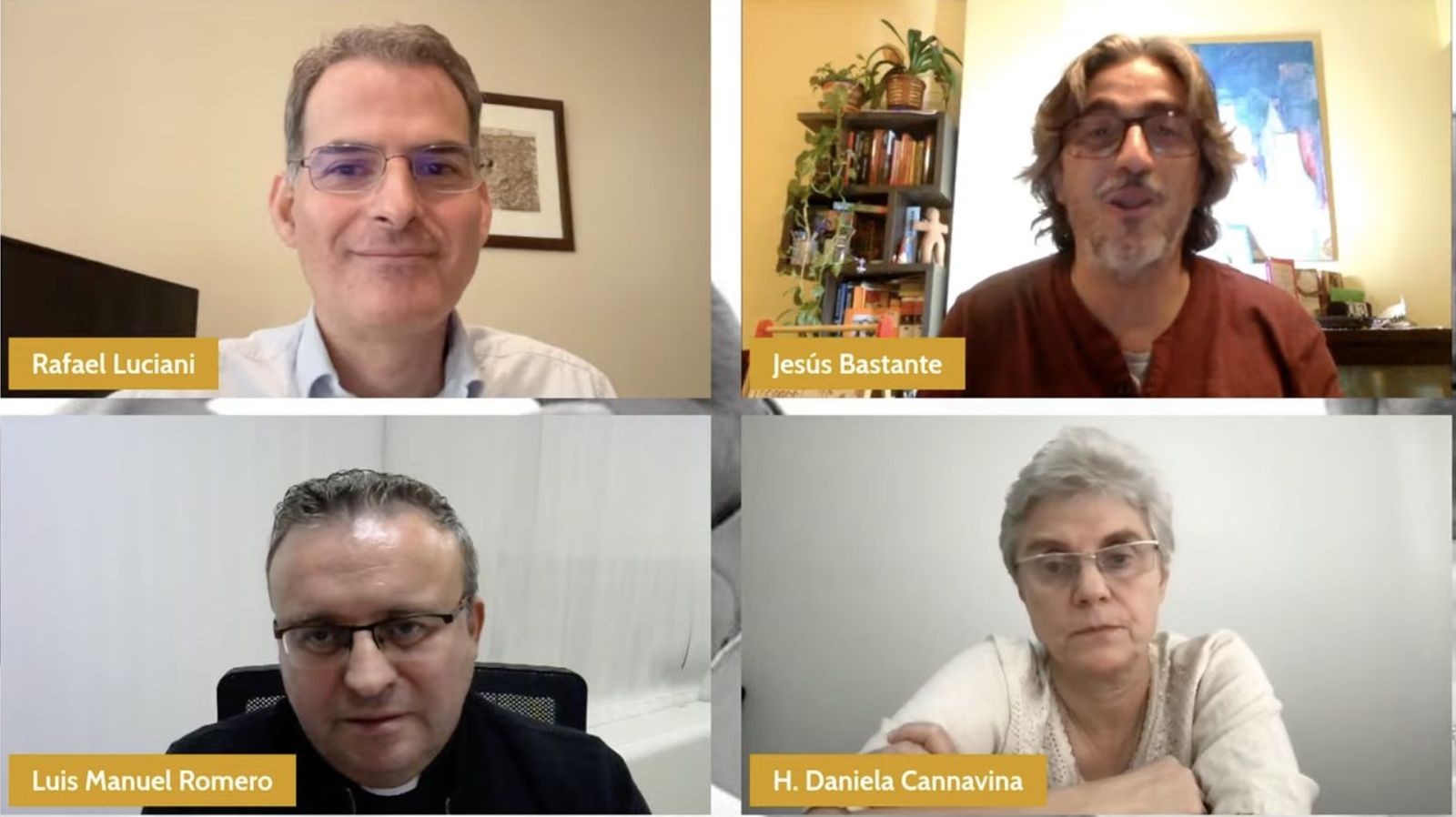 Los participantes, durante el debate