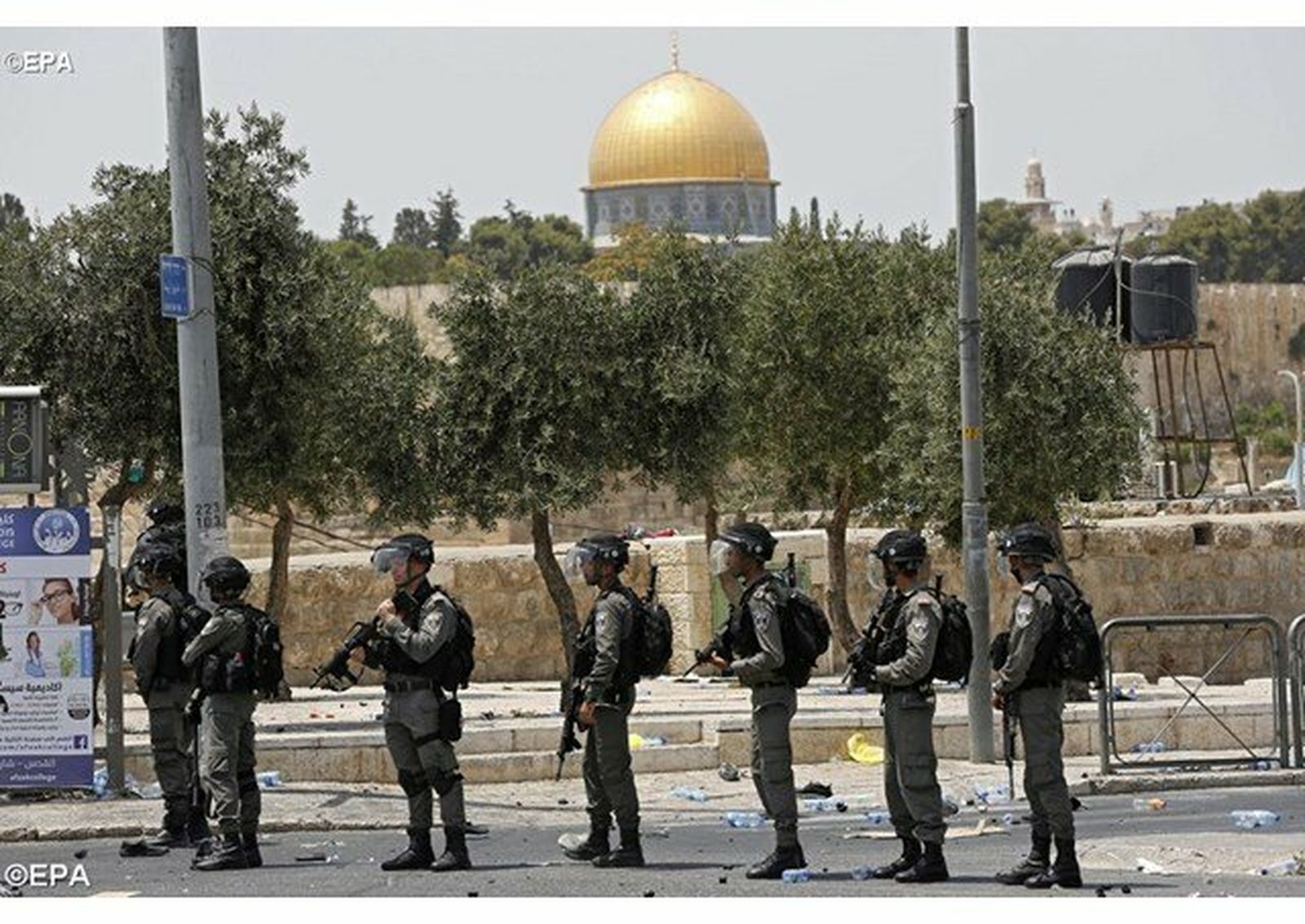 Tensión en la explanada de las Mezquitas