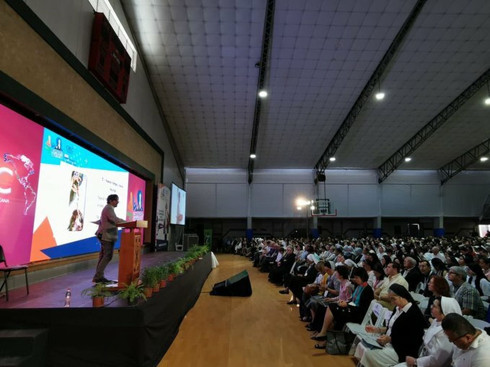 Jesús Bastante: "Los cristianos estamos obligados a ser profetas de la Buena Noticia"