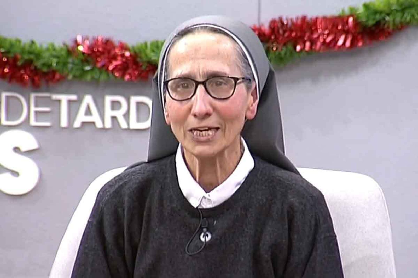 Religiosas, hijas de Dios, madres de lo humano y del cuidado. Con  Katy Piedehierro