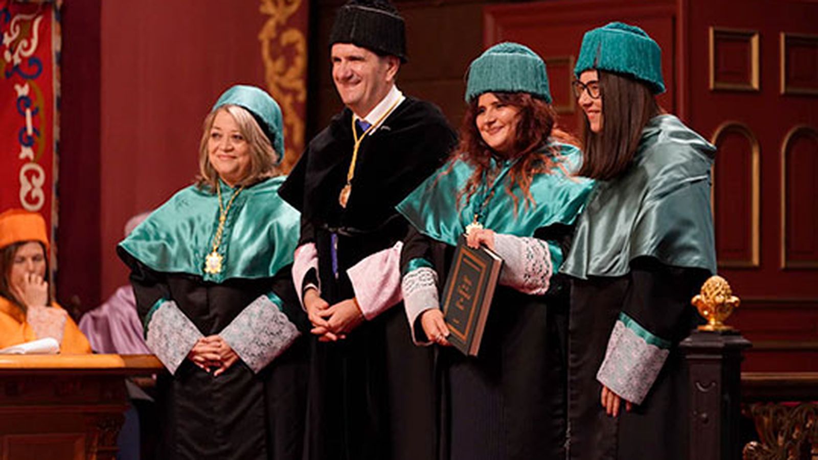 Investiduras en Deusto