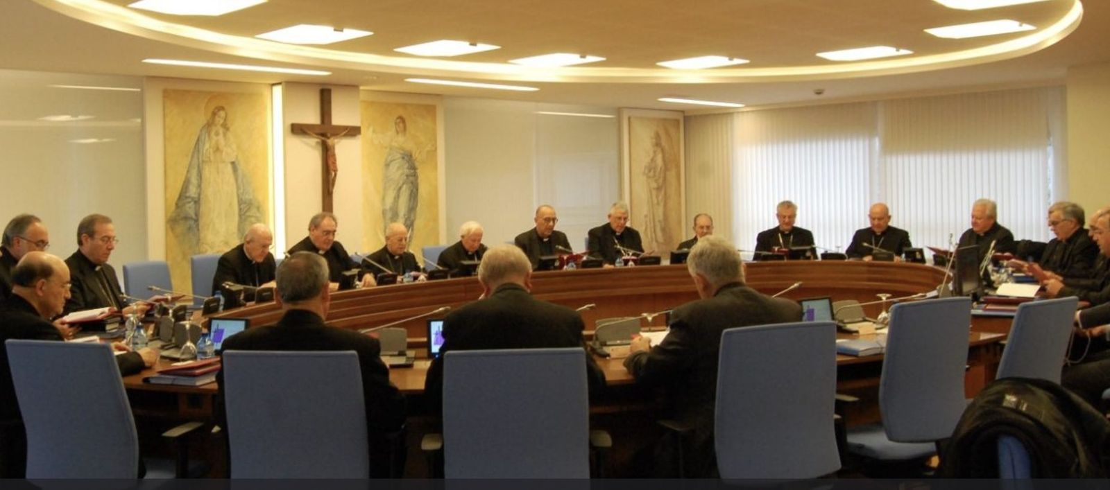 Permanente de los obispos