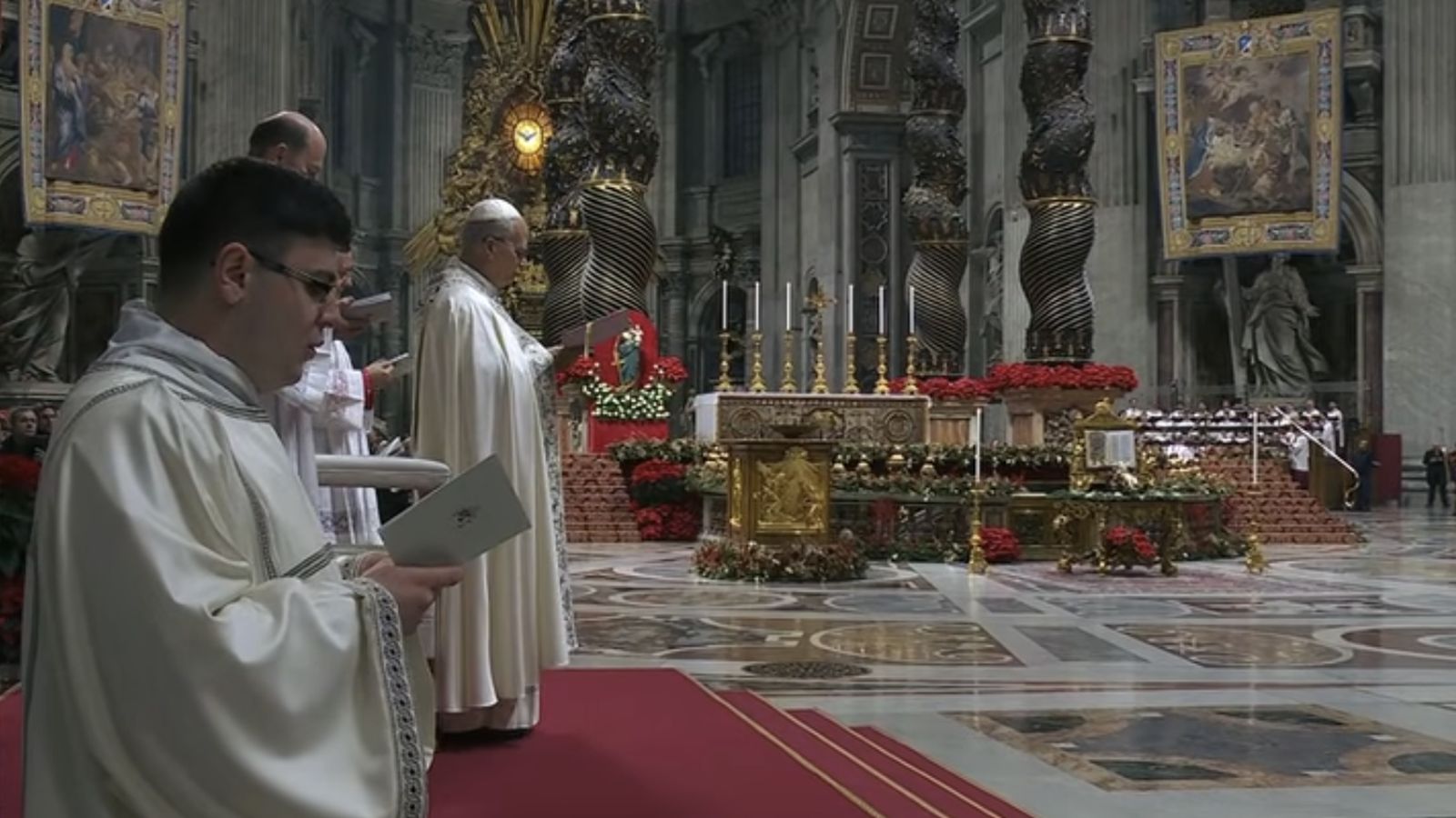 El Papa preside las Primeras Vísperas