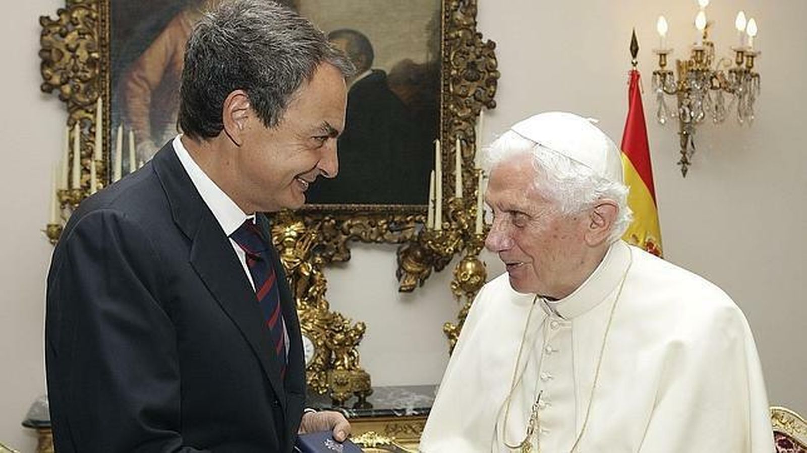Zapatero, con Benedicto XVI