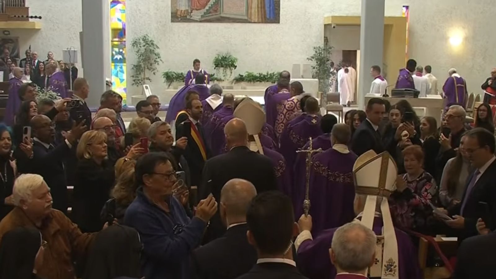 El Papa en la parroquia de la Presentación