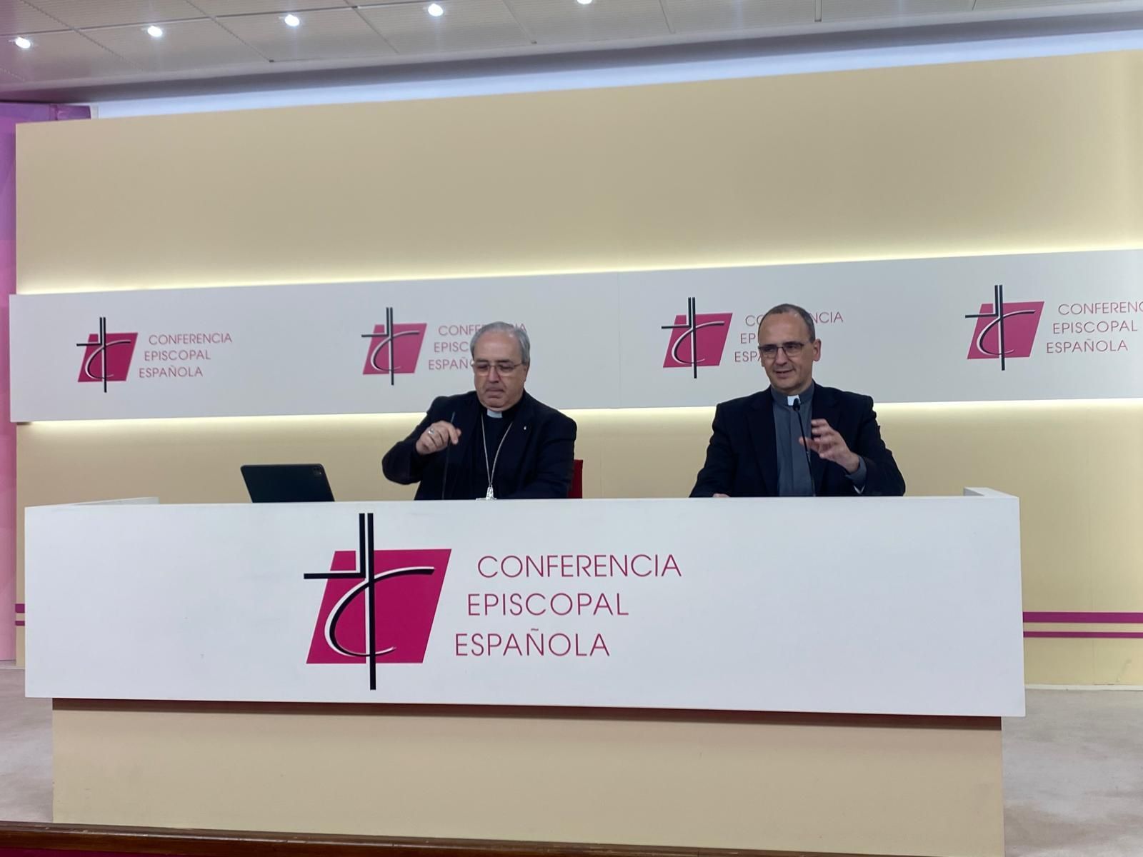 García Magán, y Josetxo Vera